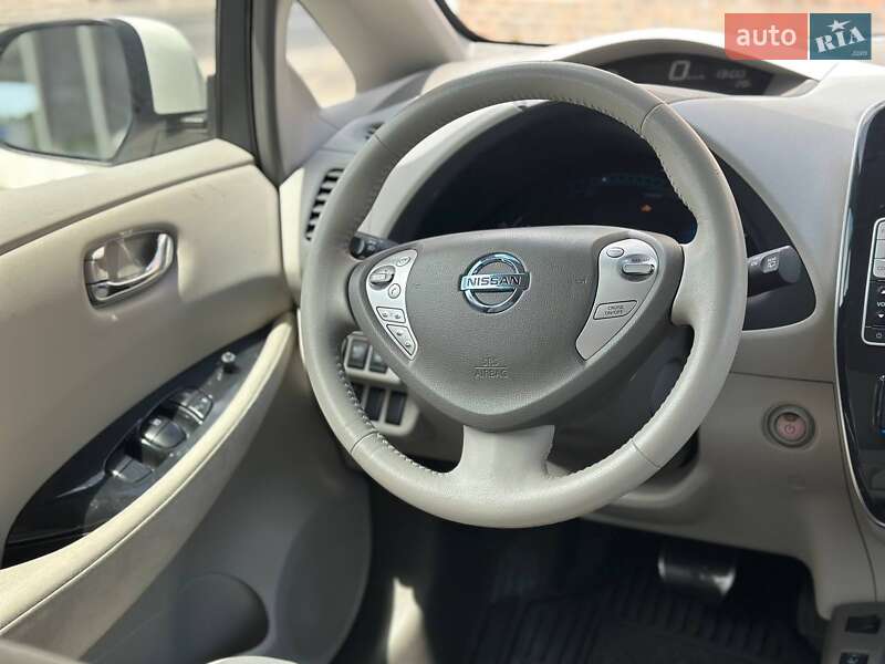 Хетчбек Nissan Leaf 2012 в Одесі фото 22 Хетчбек Nissan Leaf 2012 в Одесі