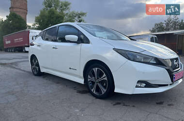 Хэтчбек Nissan Leaf 2019 в Житомире