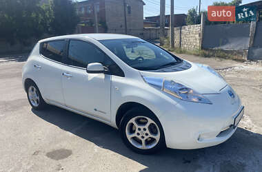 Хэтчбек Nissan Leaf 2016 в Ивано-Франковске