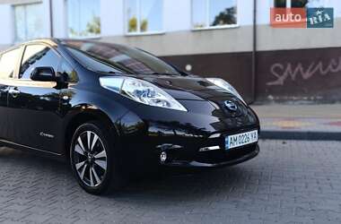 Хетчбек Nissan Leaf 2016 в Звягелі