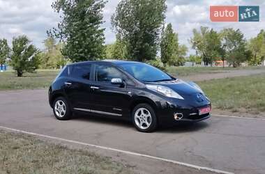 Хэтчбек Nissan Leaf 2015 в Каменском