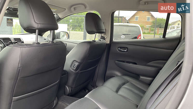 Хетчбек Nissan Leaf 2015 в Луцьку фото 70 Хетчбек Nissan Leaf 2015 в Луцьку