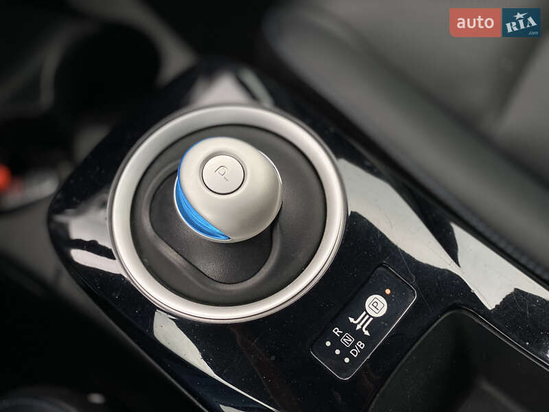 Хетчбек Nissan Leaf 2015 в Луцьку фото 73 Хетчбек Nissan Leaf 2015 в Луцьку