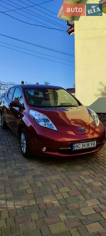 Nissan Leaf 2012