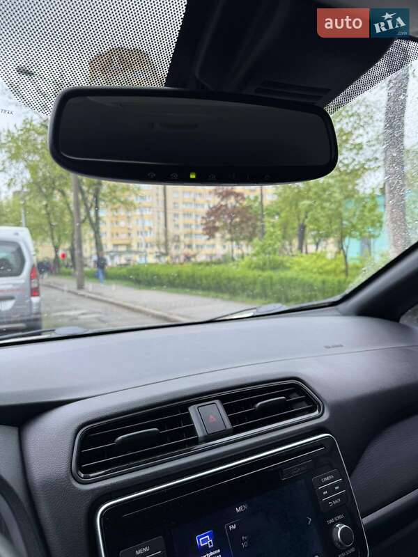 Хэтчбек Nissan Leaf 2018 в Киеве фото 5 Хэтчбек Nissan Leaf 2018 в Киеве