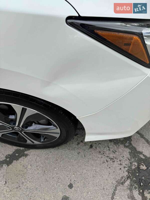 Хэтчбек Nissan Leaf 2018 в Киеве фото 8 Хэтчбек Nissan Leaf 2018 в Киеве