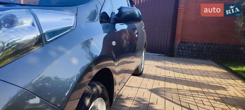 Хэтчбек Nissan Leaf 2013 в Харькове