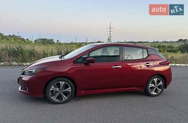 Хэтчбек Nissan Leaf 2018 в Ровно