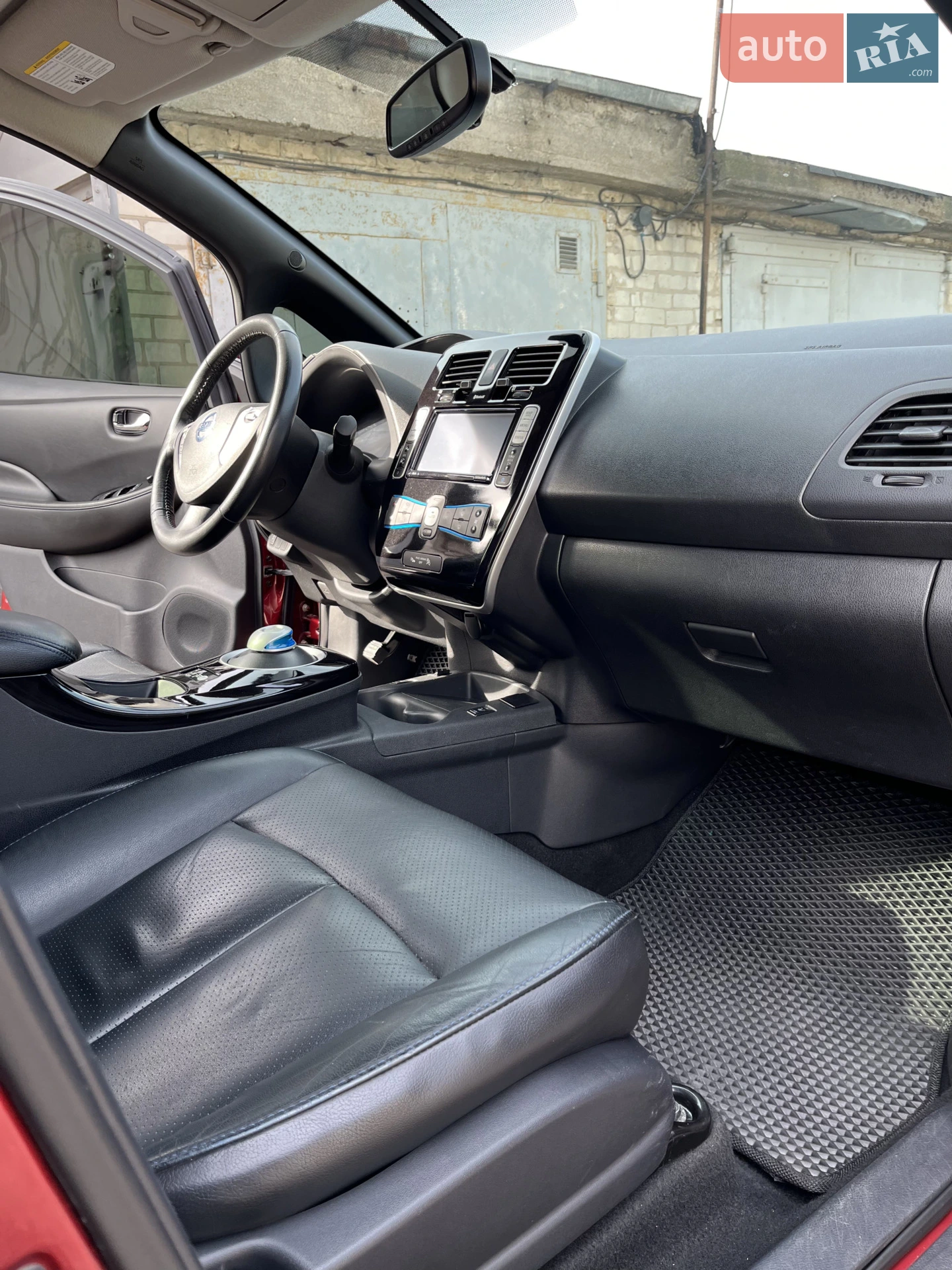 2013 Nissan Leaf - мініатюра 11