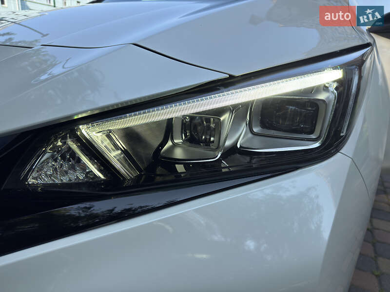 Хэтчбек Nissan Leaf 2020 в Ровно