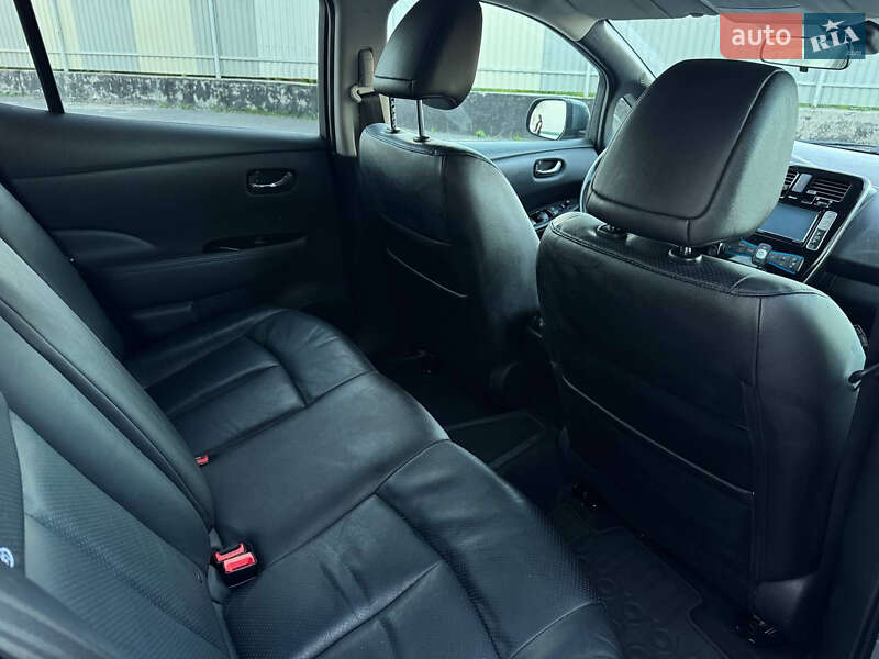 Хетчбек Nissan Leaf 2014 в Вінниці
