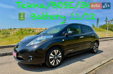 Хэтчбек Nissan Leaf 2014 в Ровно
