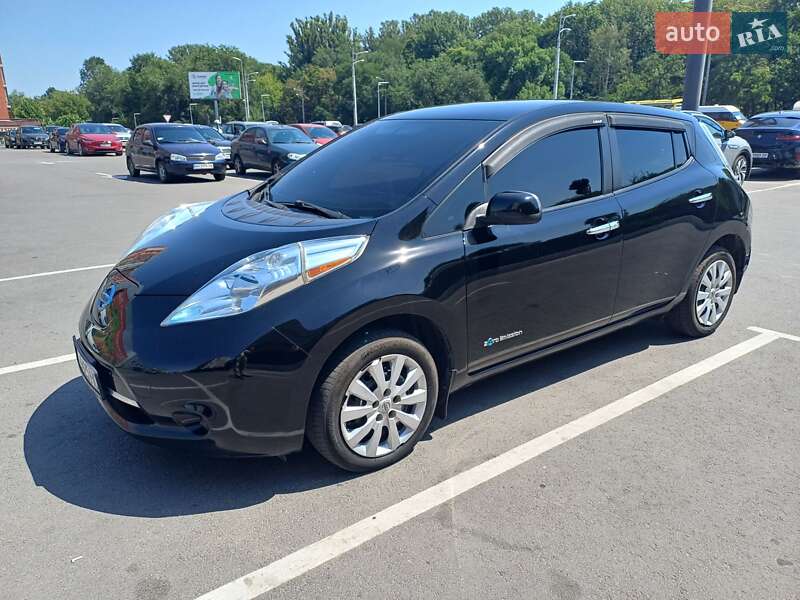 Nissan Leaf 2015
