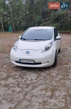 Хэтчбек Nissan Leaf 2017 в Любомле