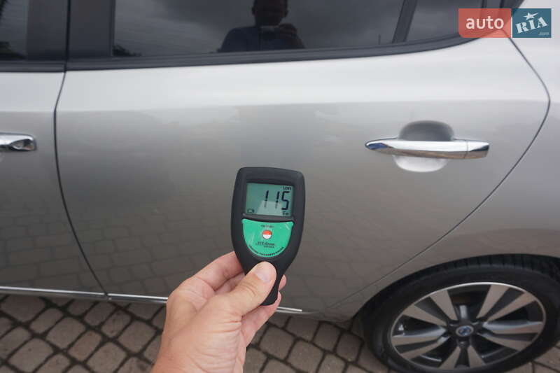 Хетчбек Nissan Leaf 2014 в Самборі