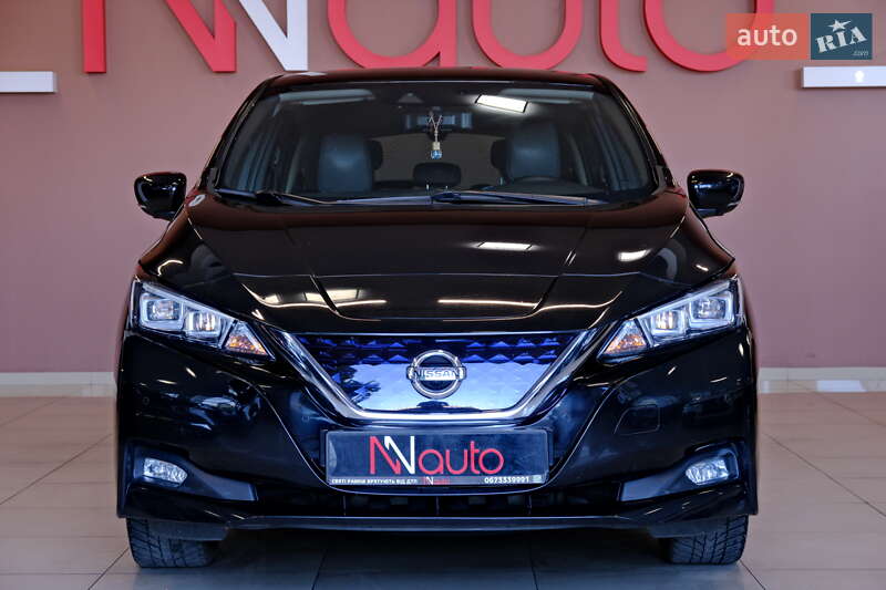 Хетчбек Nissan Leaf 2022 в Одесі