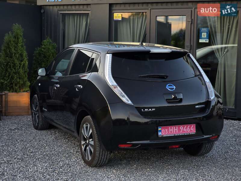 Хэтчбек Nissan Leaf 2015 в Тернополе
