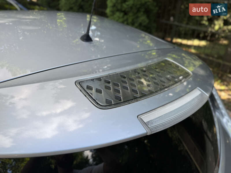 Хетчбек Nissan Leaf 2016 в Гатне