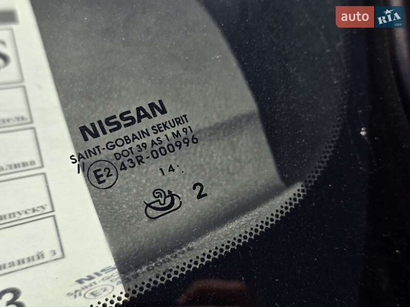 Хэтчбек Nissan Leaf 2015 в Тернополе