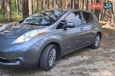 Хетчбек Nissan Leaf 2014 в Недригайліву