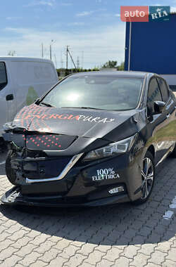 Хетчбек Nissan Leaf 2021 в Володимирі