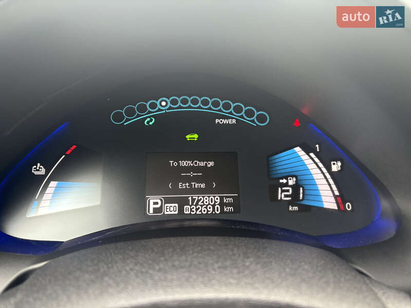 Хэтчбек Nissan Leaf 2014 в Луцке