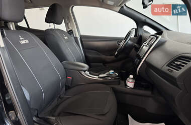Хэтчбек Nissan Leaf 2013 в 