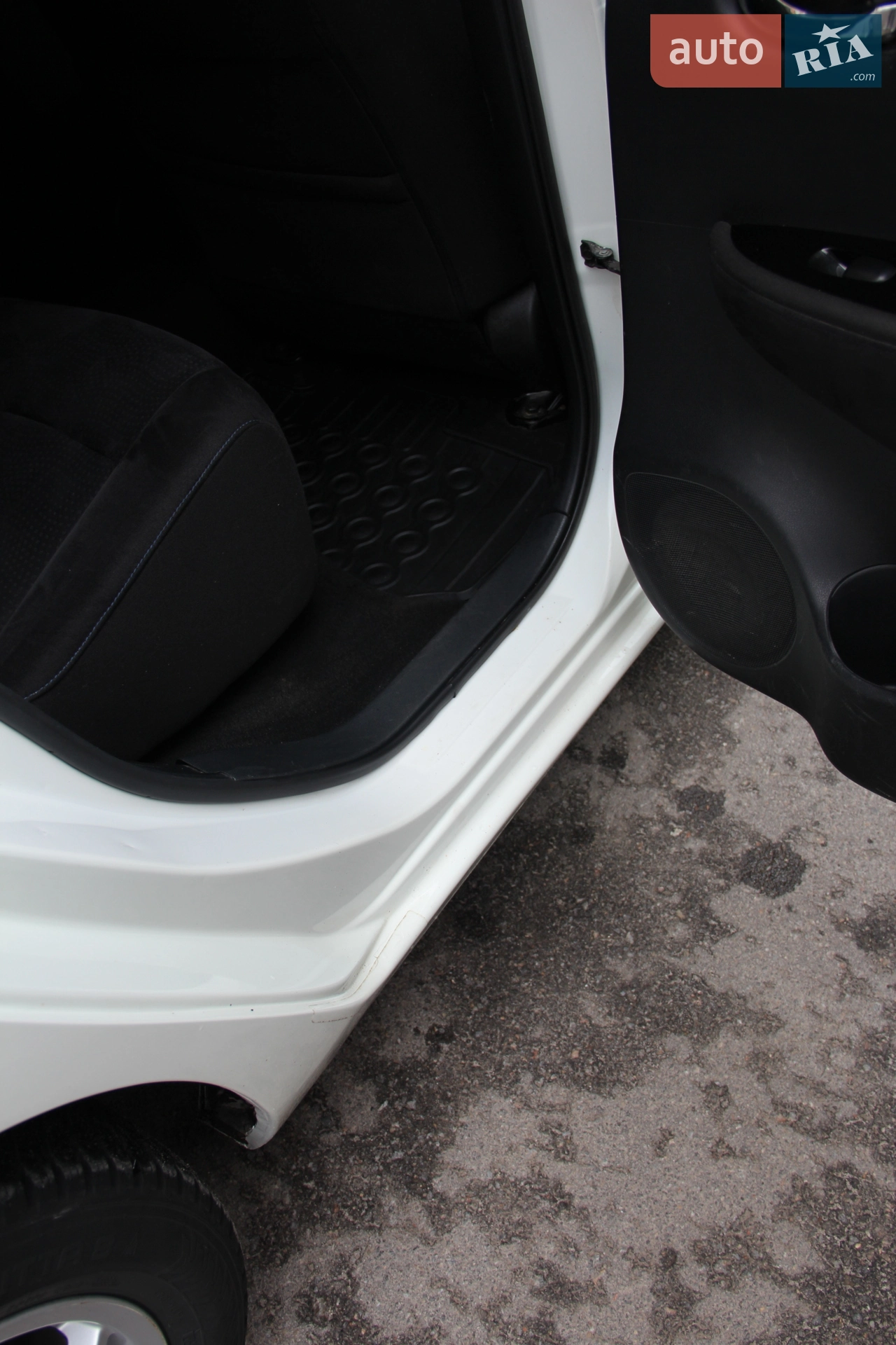 2014 Nissan Leaf - мініатюра 28
