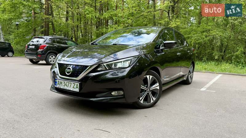 Хэтчбек Nissan Leaf 2019 в Житомире