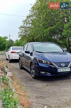 Хэтчбек Nissan Leaf 2020 в Днепре