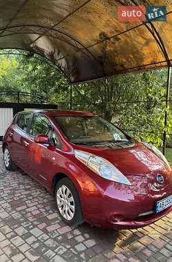 Хетчбек Nissan Leaf 2015 в Вінниці