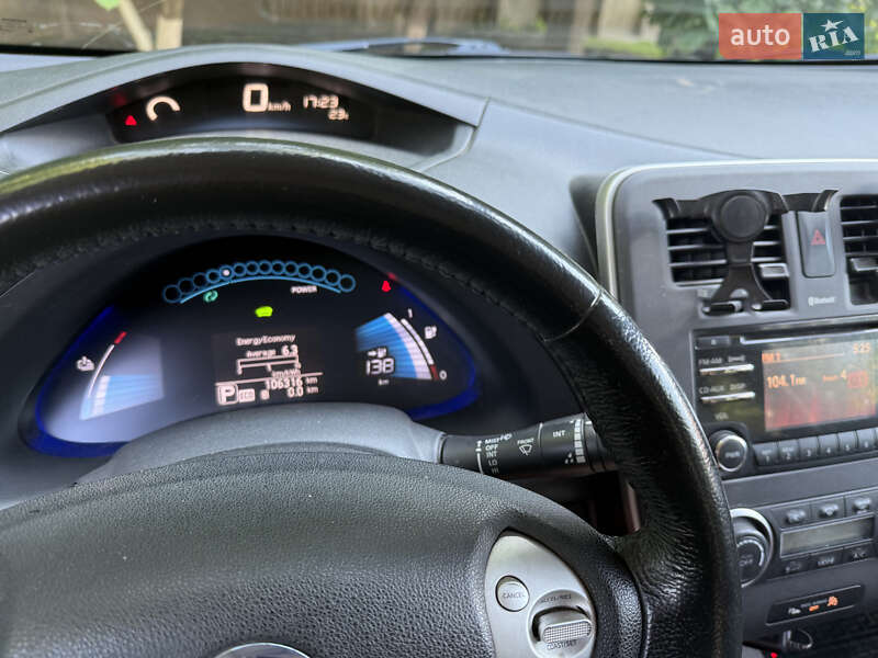 Хэтчбек Nissan Leaf 2015 в Виннице