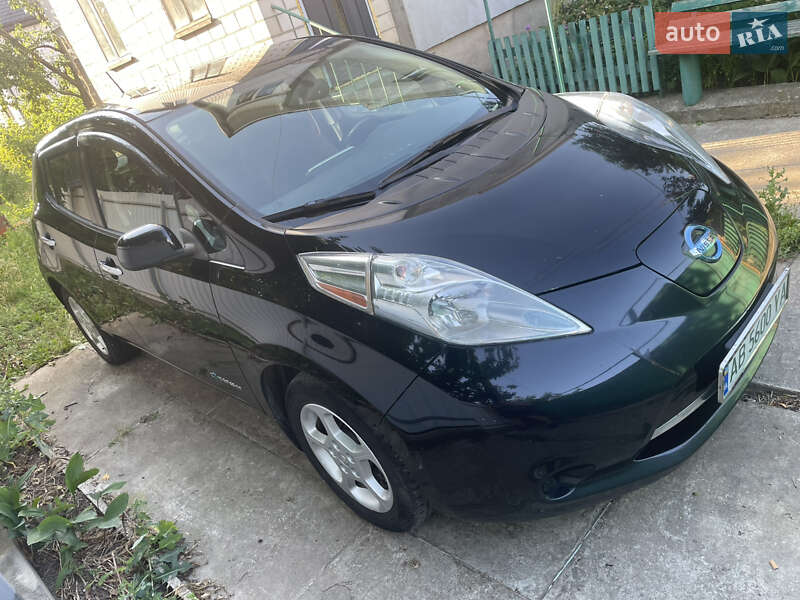 Хэтчбек Nissan Leaf 2016 в Виннице