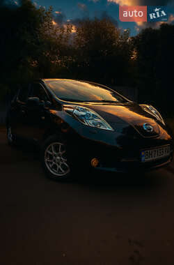 Хэтчбек Nissan Leaf 2013 в Одессе