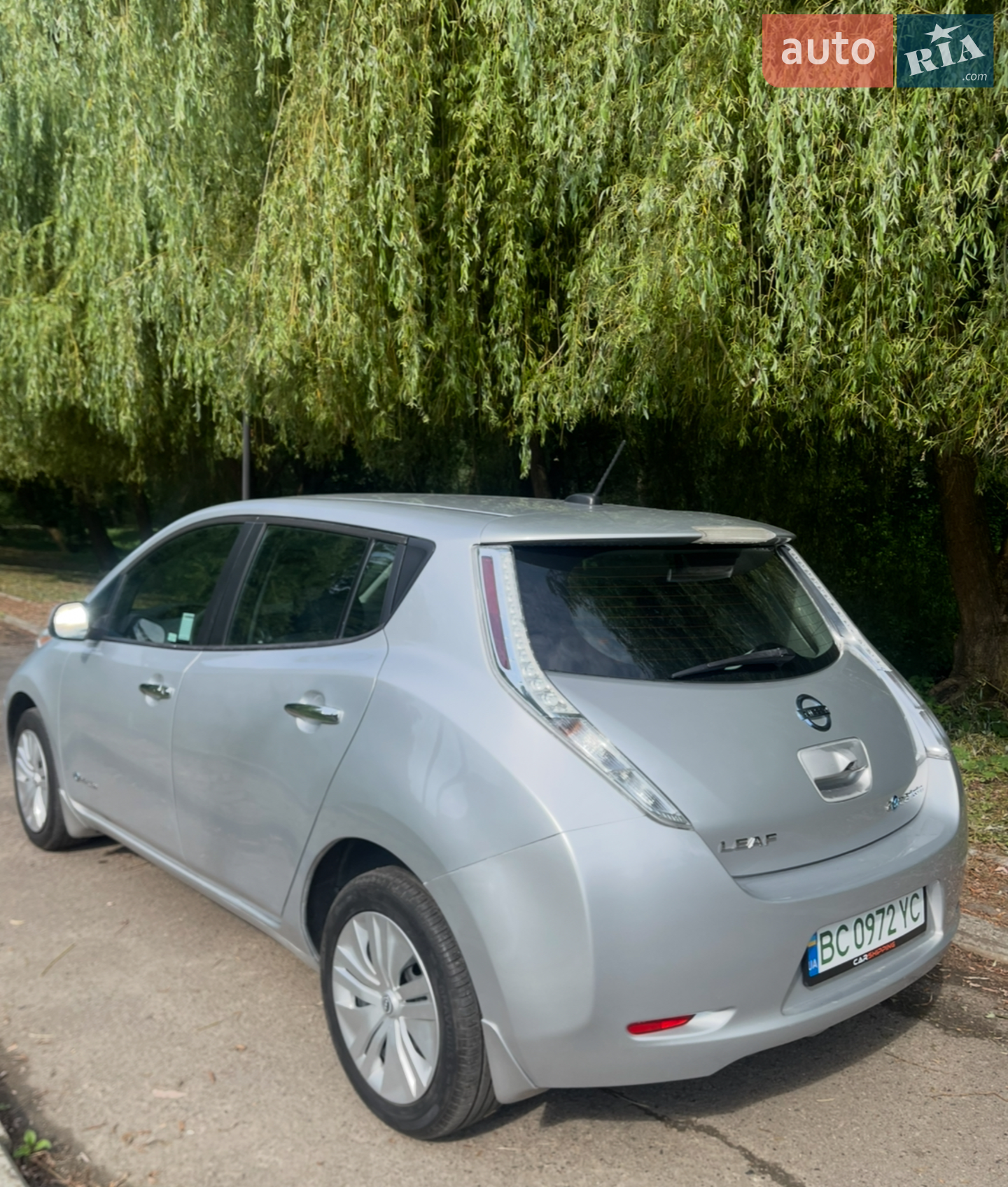 2016 Nissan Leaf - мініатюра 4