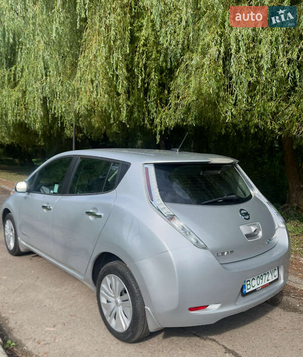 Хетчбек Nissan Leaf 2016 в Львові