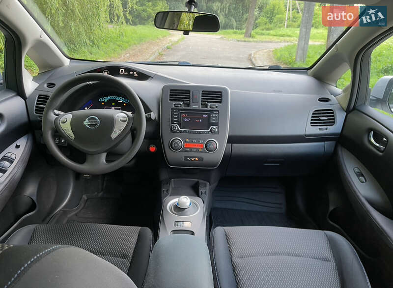 Хетчбек Nissan Leaf 2016 в Львові