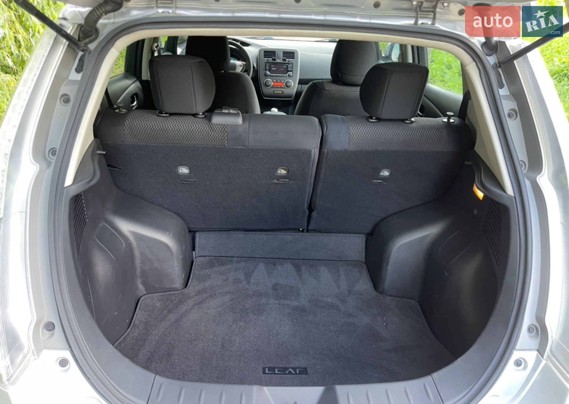 2016 Nissan Leaf - мініатюра 11