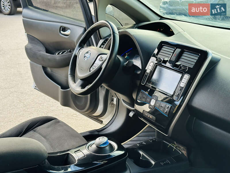 Хэтчбек Nissan Leaf 2015 в Харькове фото 24 Хэтчбек Nissan Leaf 2015 в Харькове