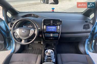 Хетчбек Nissan Leaf 2014 в 