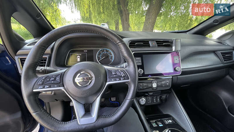 Хэтчбек Nissan Leaf 2021 в Ровно