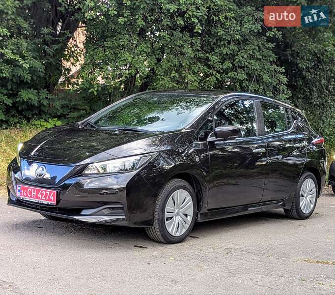 Хэтчбек Nissan Leaf 2022 в Ровно