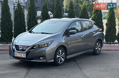 Хетчбек Nissan Leaf 2019 в Києві