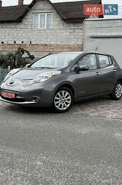 Хетчбек Nissan Leaf 2014 в Луцьку