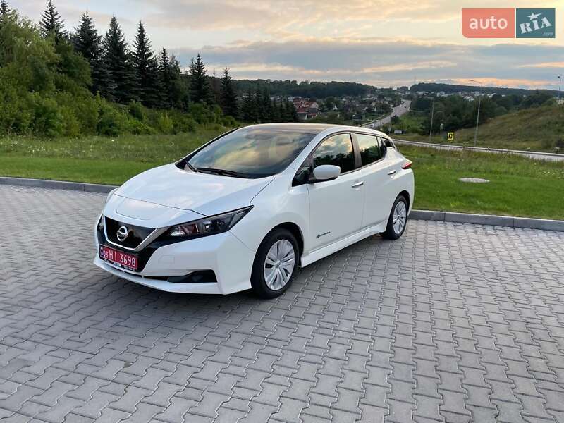 Хетчбек Nissan Leaf 2020 в Тернополі