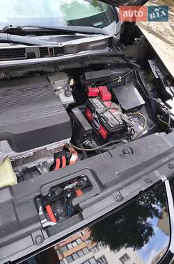 Хетчбек Nissan Leaf 2018 в Кам'янець-Подільському