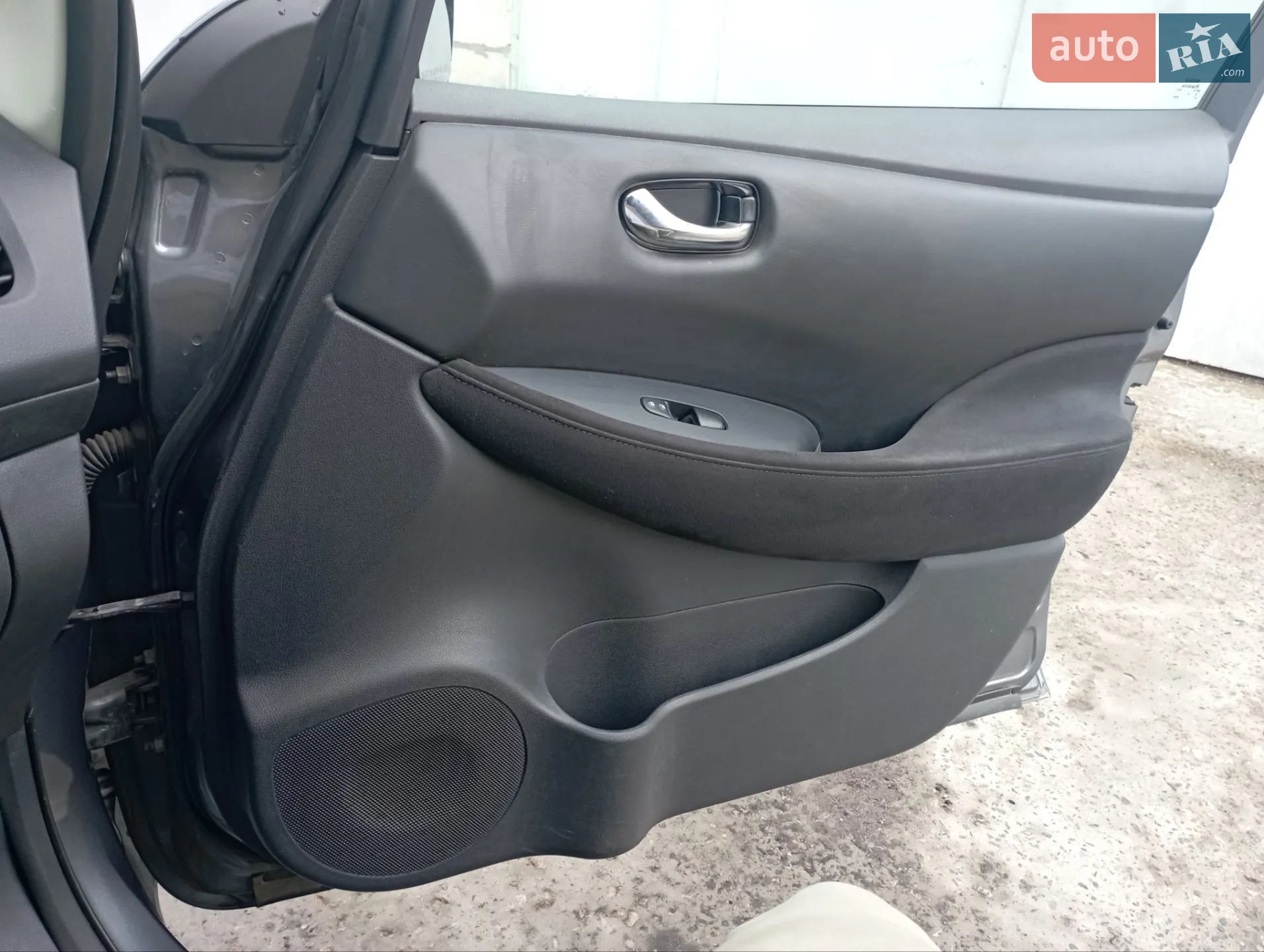 2016 Nissan Leaf - мініатюра 9