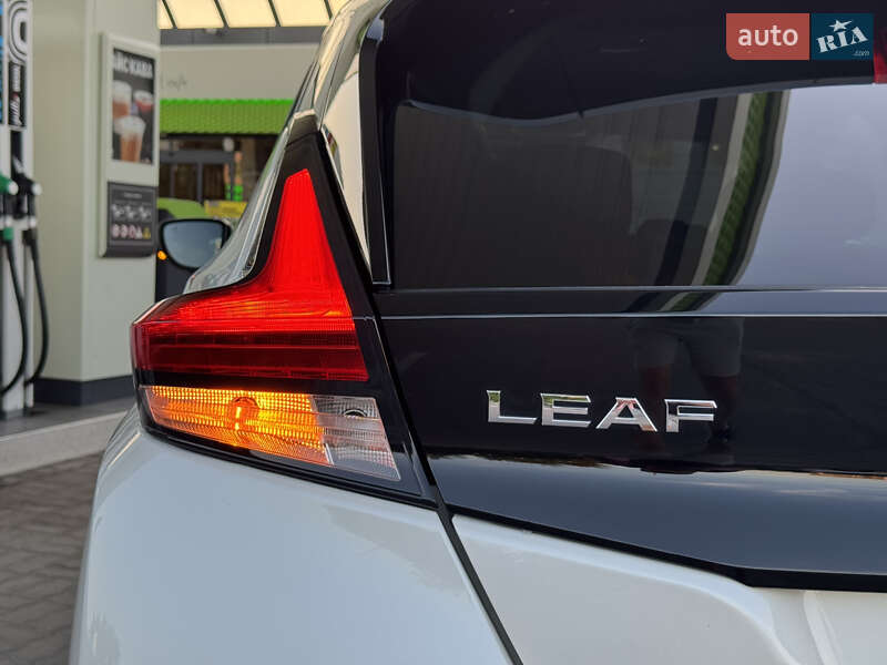 Хэтчбек Nissan Leaf 2018 в Дрогобыче
