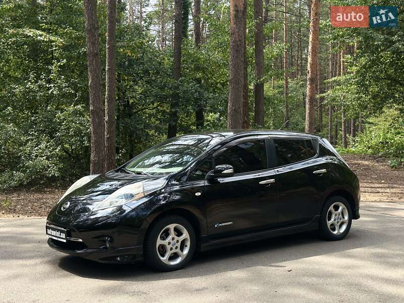 Хетчбек Nissan Leaf 2011 в Києві фото 8 Хетчбек Nissan Leaf 2011 в Києві