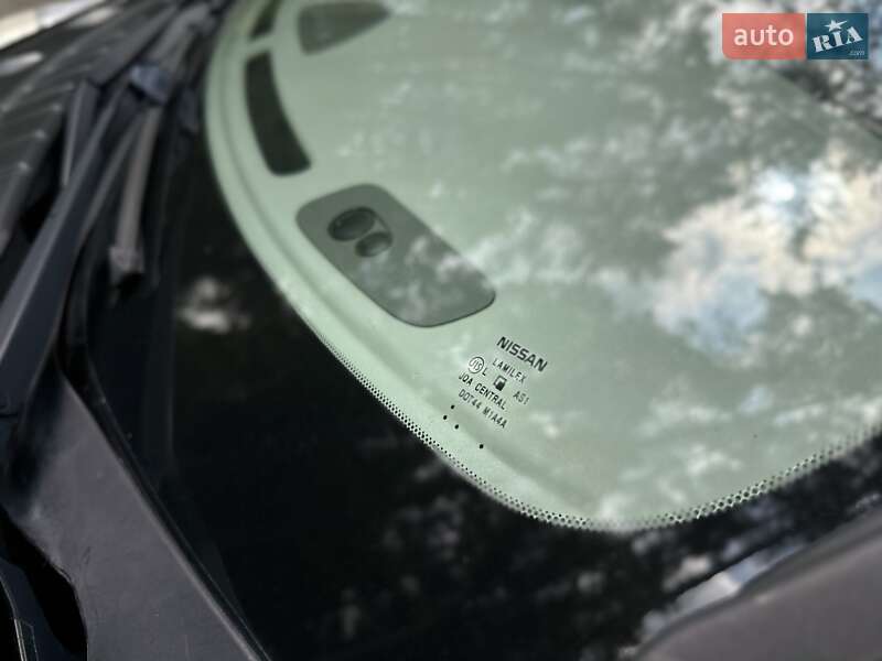 Хетчбек Nissan Leaf 2011 в Києві фото 20 Хетчбек Nissan Leaf 2011 в Києві